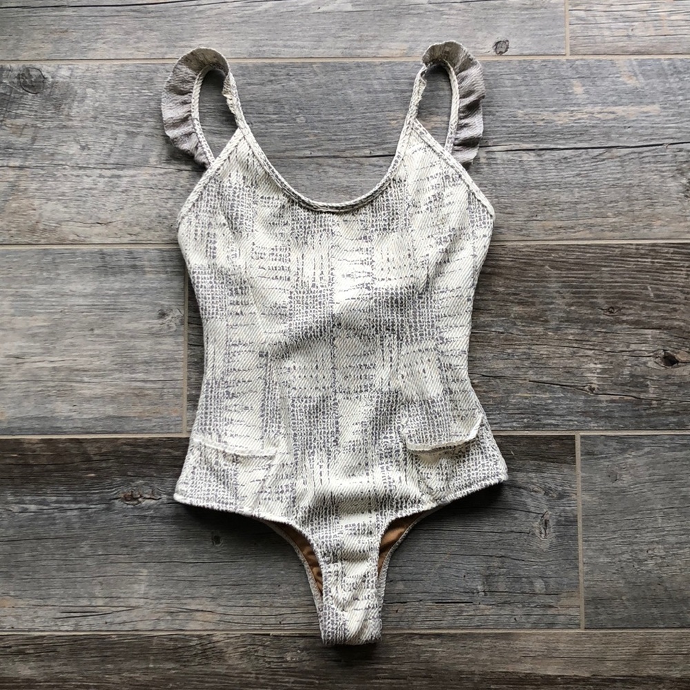 Made by Dawn One Piece Size Small